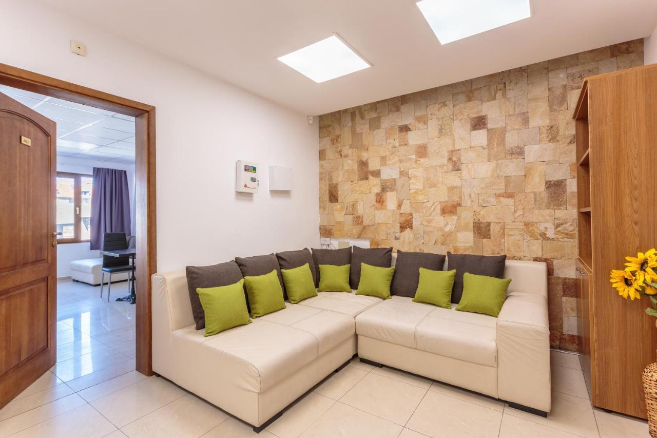 Стаи За Гости Хан Крум Burgas City Exterior foto